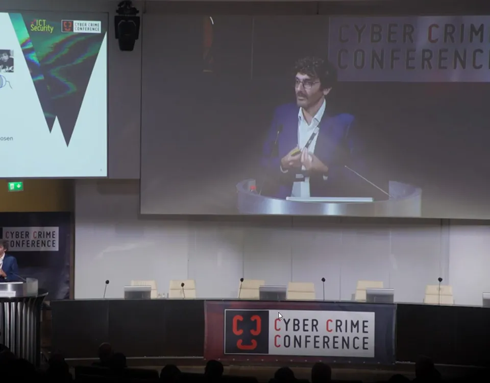 Tecnologie quantistiche per la Cybersecurity - Giuseppe Vallone