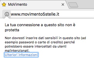 Avviso di sicurezza del browser che segnala un sito web del Movimento 5 Stelle come non sicuro. Il messaggio indica il rischio di connessione non protetta, con l’opzione di tornare indietro o proseguire a proprio rischio.