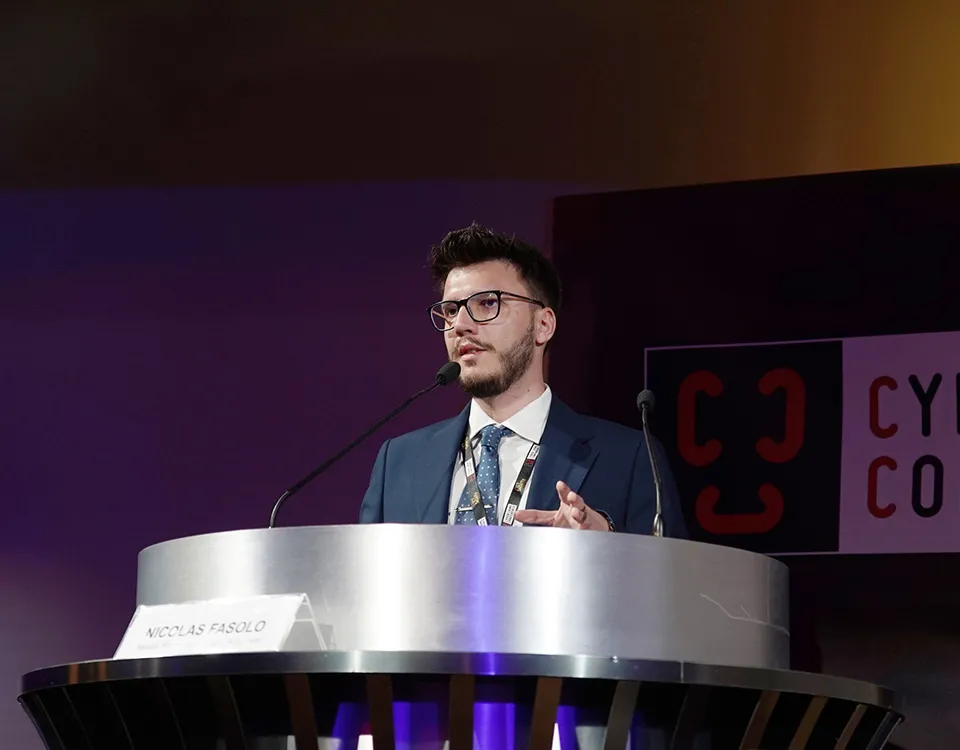 Intelligenza Artificiale come strumento per il Malware Developement - Nicolas Fasolo