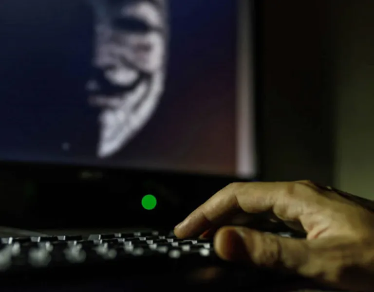 Hacker Anonymous attacca il MIUR, compromettendo oltre 26.000 account email e password hash