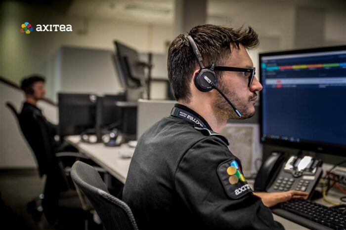 Axitea promuove la security convergence: integrazione tra sicurezza fisica e digitale per le PMI.