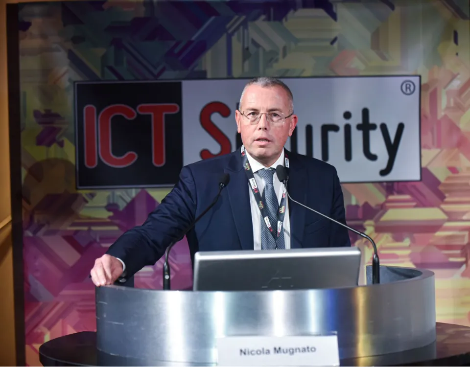 Resilienza IT/OT per la NIS2: dall'esperienza nel settore militare alla protezione delle infrastrutture critiche civili dalla vita reale alla cyber resilience